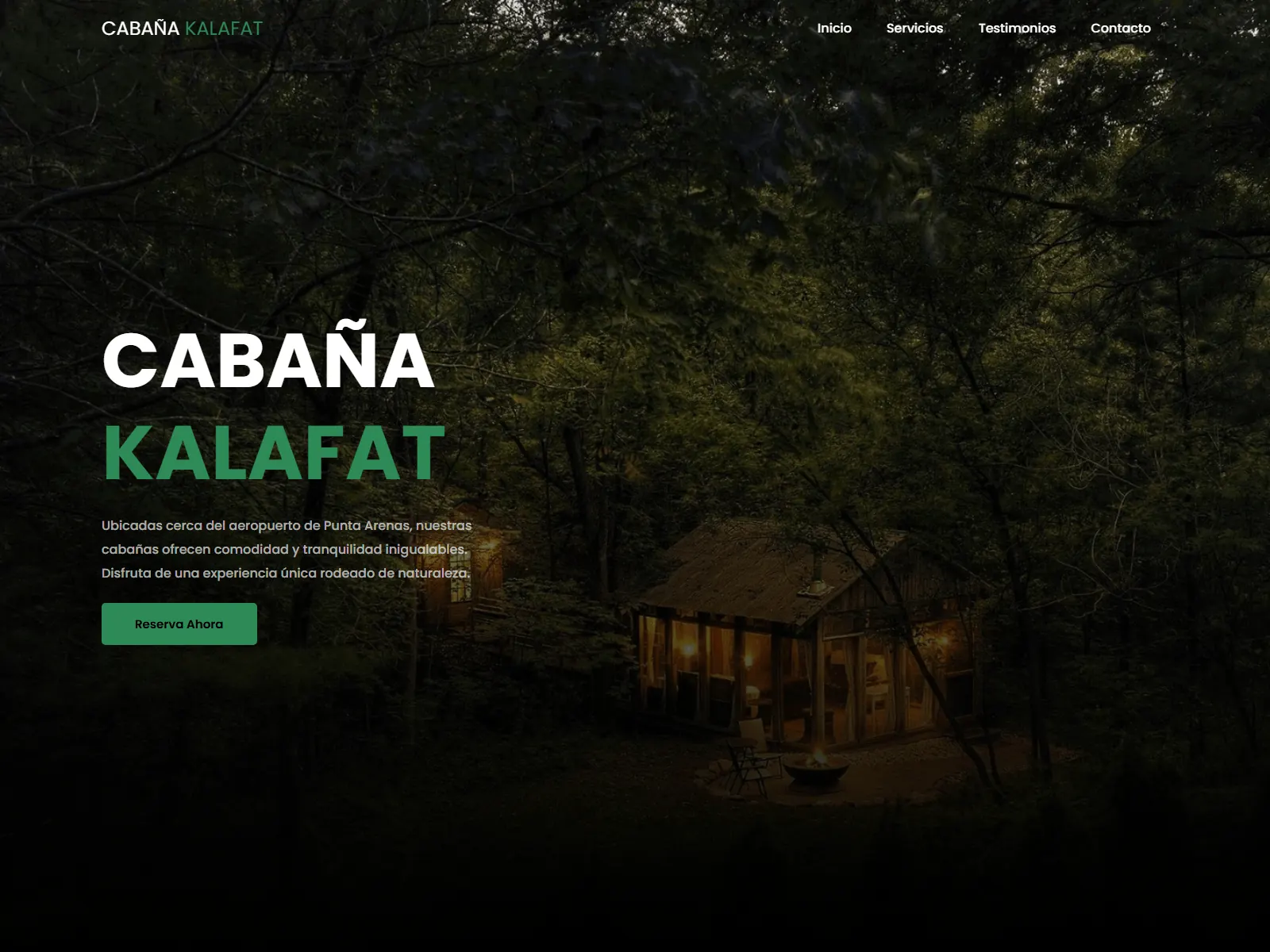 Cabaña Kalafat homepage with a lit cabin among dark forest trees and a reserve now button.